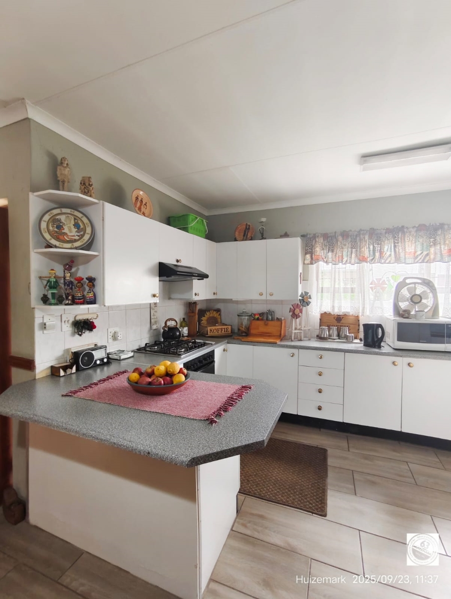 3 Bedroom Property for Sale in Vaalpark Free State